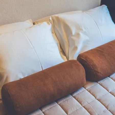 Second 17 * Παρνού