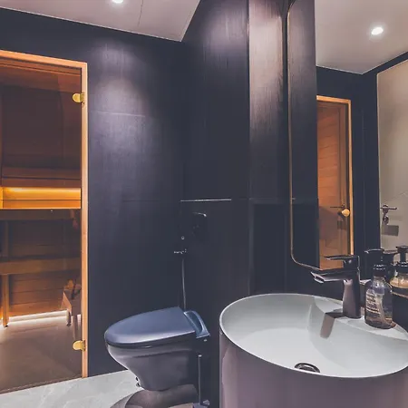 Second 17 Διαμέρισμα *