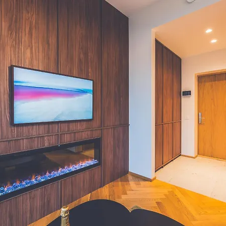 Second 17 Παρνού