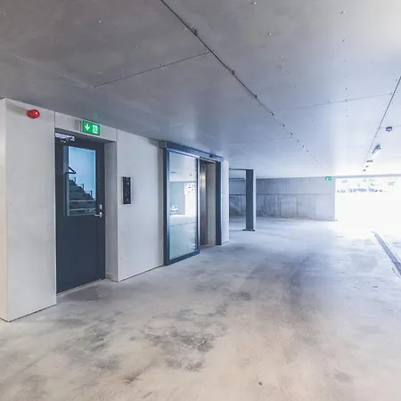 Second 17 & 18 Apartment *