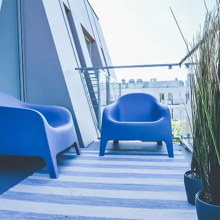 Second 17 Διαμέρισμα